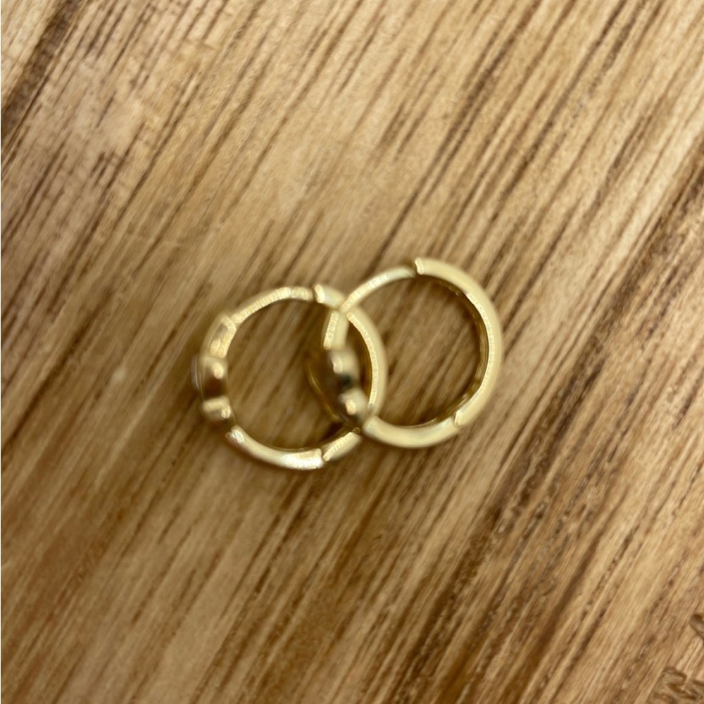 14K Gold Butterfly  Huggie Earrings - Picture 5 of 5